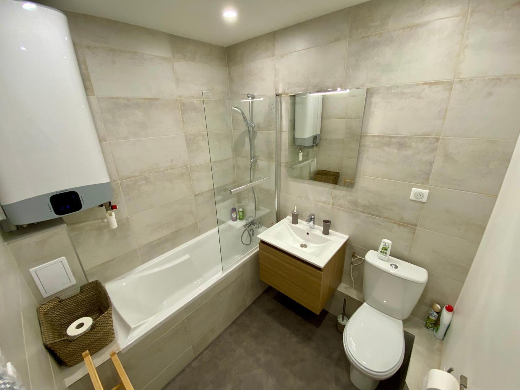 Apartmán # Le Noyer # Parking Gratuit # Calme # Proche Mulhouse Riedisheim Exteriér fotografie